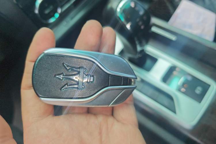 Used Maserati President 2013 3.0T Standard Model
