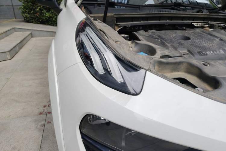 Used Lynk & Co 02 Hatchback 2022 2.0TD Pro