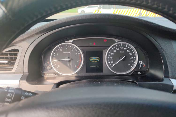 Used Geely Auto Emgrand GT 2015 1.8T Flagship Model