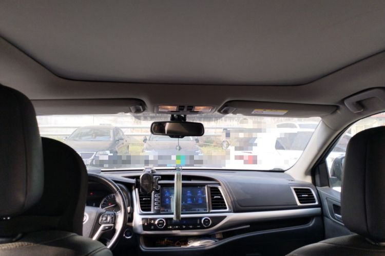 Used Toyota Highlander 2017 2.0T Four-Wheel Drive Luxury Edition 7 Seats Headliner