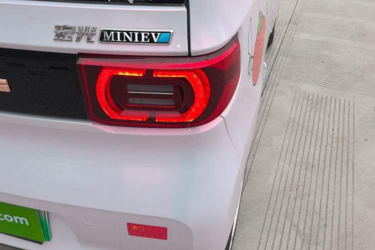 Used Wuling Hongguang MINIEV 2020 Freedom Version Lithium Iron Phosphate