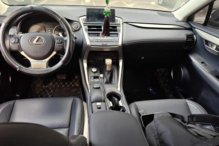 Used Lexus NX 2015 200T All-Wheel-Drive Fēngshàng Edition