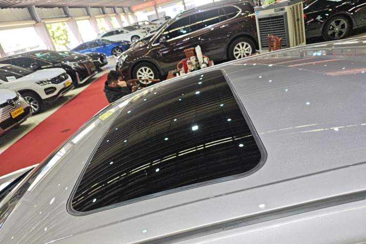 Used Toyota Avalon 2021 2.5L Luxury Edition
