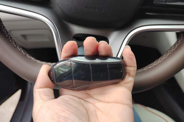 Used BYD Qin PLUS 2024 Honor Edition EV 420KM Leading Model