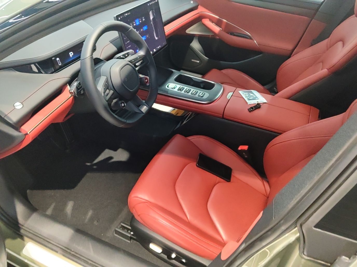 Xiaomi Auto SU7 2024 Rear-Drive Ultra-Long Range Advanced Pro-Level Intelligent Driving Version — снимка 17