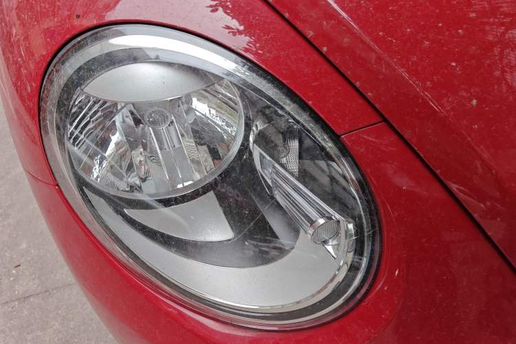 Used Volkswagen Beetle 2016 180TSI Club Edition Right Front Headlight