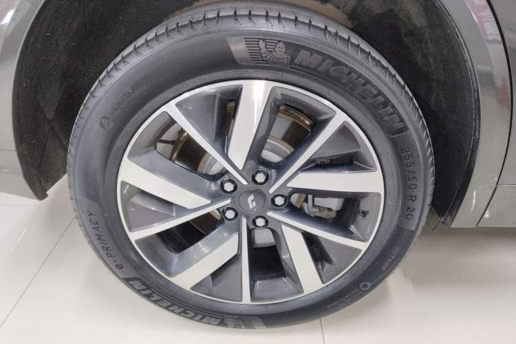 Used Li Auto L8 2023 Pro Model