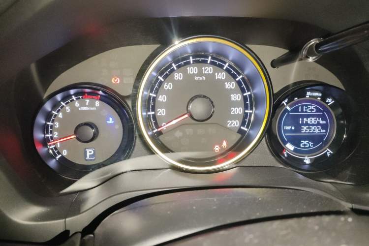 Used Honda XR-V 2017 1.8L EXi CVT Comfort Version