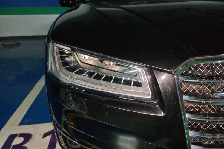 Used Audi A8 2016 A8L 45 TFSI quattro Luxury Edition Right Front Headlight