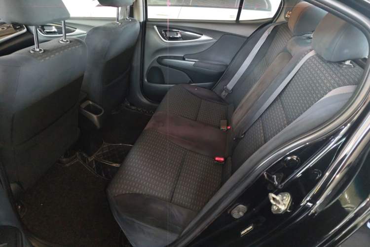 Used Honda Crider 2015 1.8L automatic luxury edition