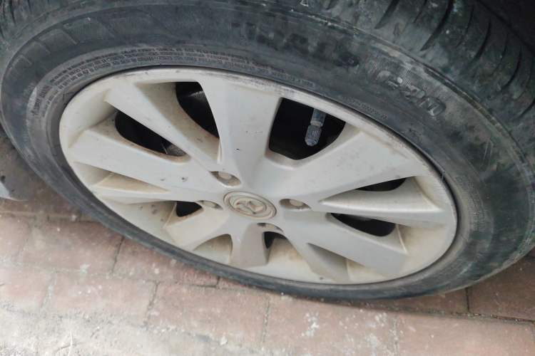 Used BAIC E Series 2012 Hatchback 1.5L Manual Leshang Version