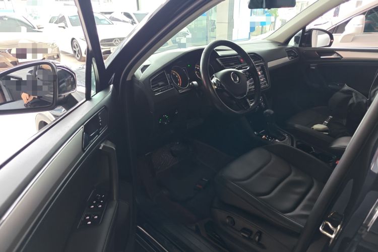 Used Volkswagen Tiguan L 2021 330TSI Automatic Two-Wheel Drive Smart Edition Driver Seat