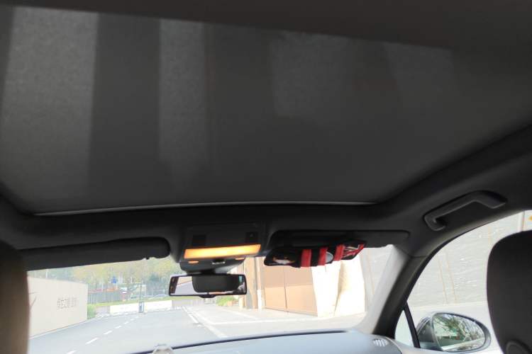 Used Volkswagen Touareg 2012 R-Line High-End Model
