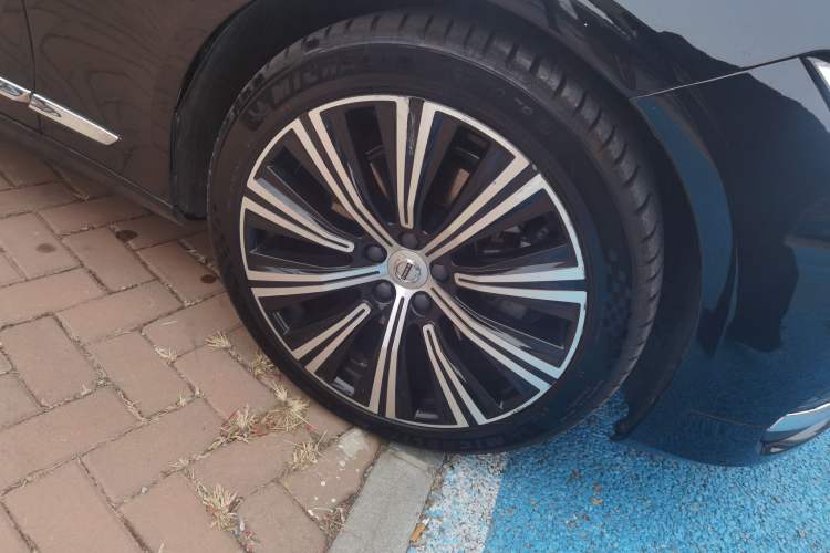 Used Volvo S90 2023 B5 Luxury Smart Edition
