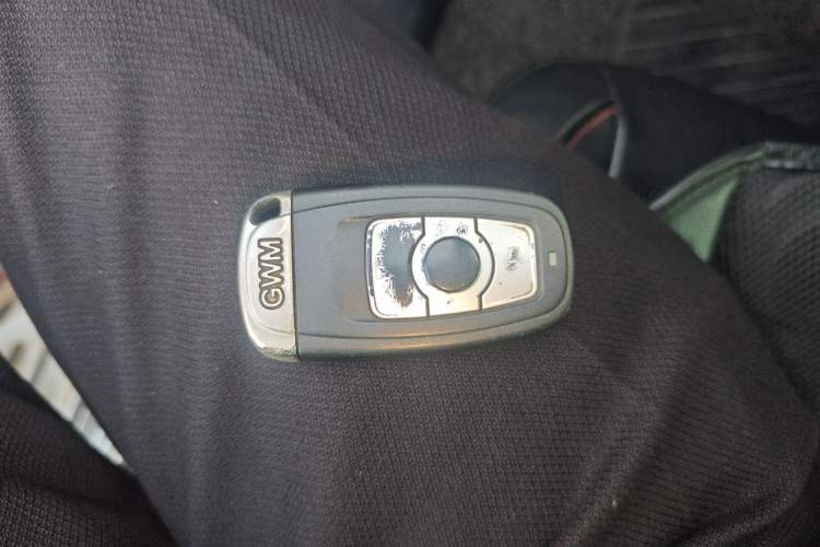 Used Haval H6 2015 Upgraded Model 1.5T Manual Two-Wheel Drive Elite Version