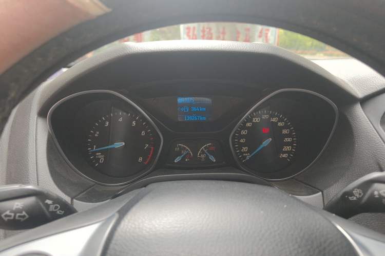 Used Ford Focus 2012 Sedan 1.6L Automatic Fashion Edition Instrument Cluster