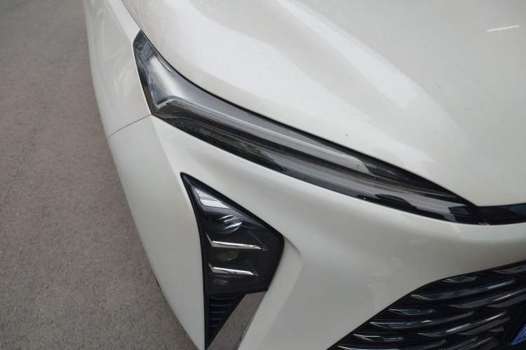 Used Buick GL8 2025 Lu Zun Deluxe Edition Right Front Headlight