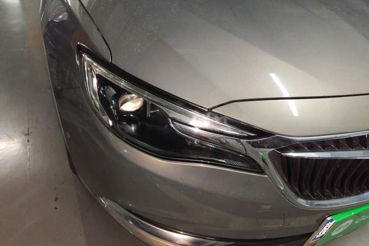 Used Buick Excelle GX 2018 18T Automatic Flagship Model Exterior 6