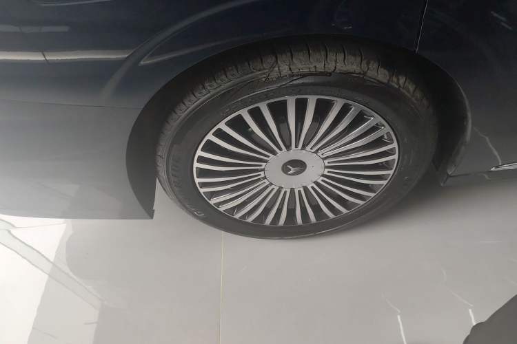 Used VOYAH Dream 2025 PHEV Four-Wheel-Drive Flagship Kunpeng Edition
