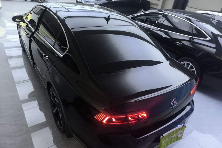 Used Volkswagen Magotan 2023 2 Million Units Commemorative Edition 330TSI DSG Luxury Version