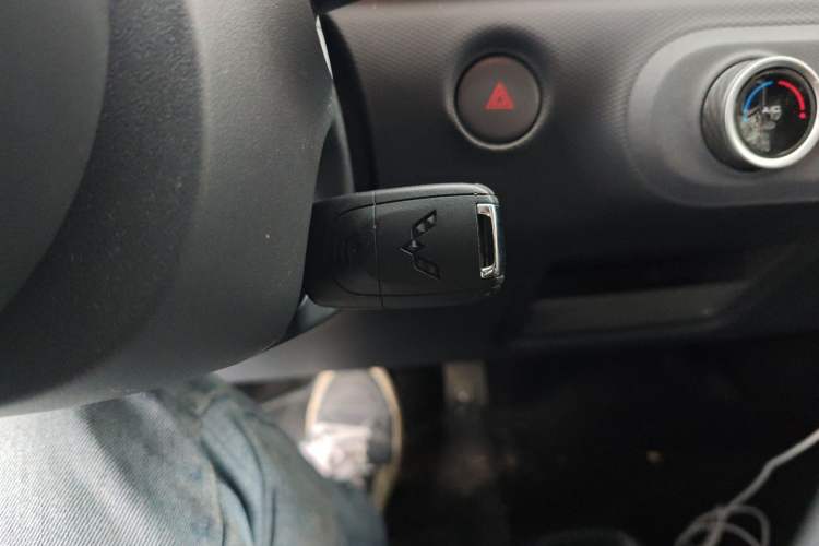 Used Wuling Zhiguang New Energy 2025 Model 305km Ambitious Edition
