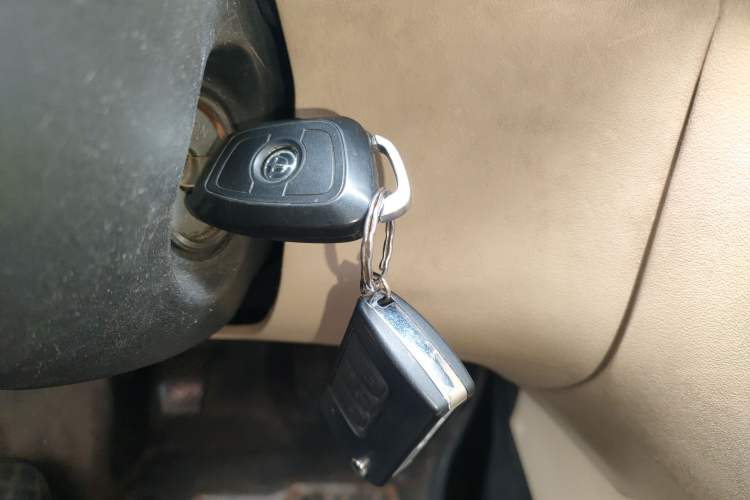 Used Brilliance H330 2013 1.5L Manual Comfort Model
