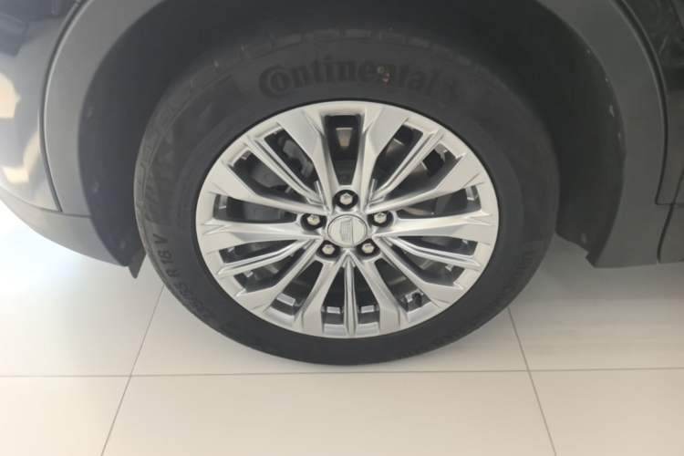 Used Cadillac XT4 2024 28T Two-Wheel-Drive Luxury Version
