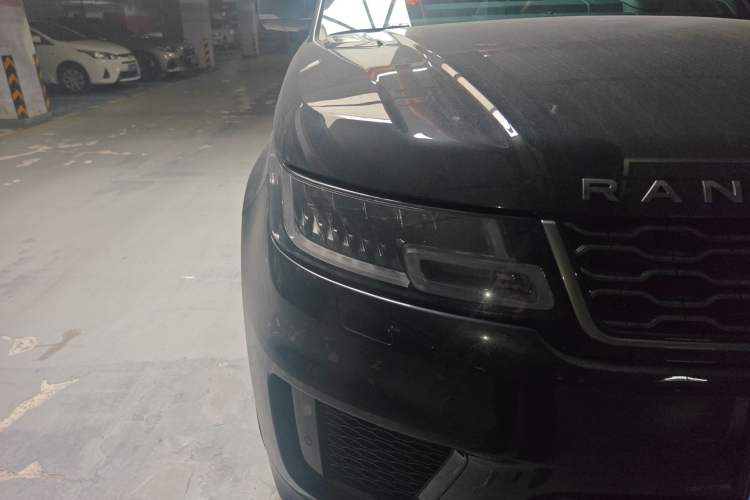 Used Land Rover Range Rover Sport 2020 3.0 L6 HSE DYNAMIC
