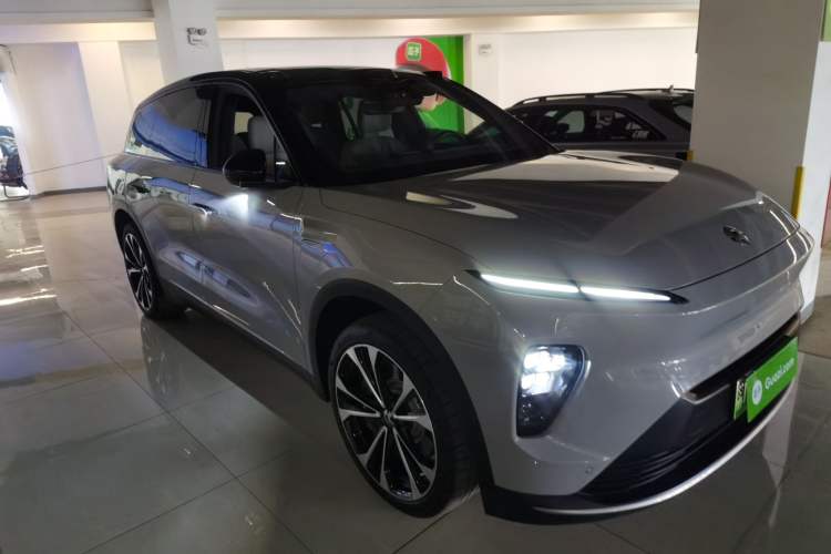 Used Nio ES8 2023 75 kWh Executive Edition
