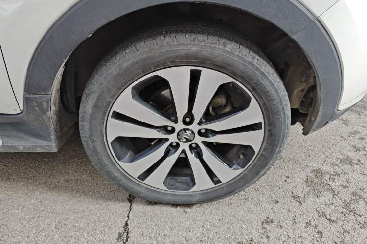 Used Kia Sportage R 2012 2.0L Automatic Two-Wheel Drive NAVI
