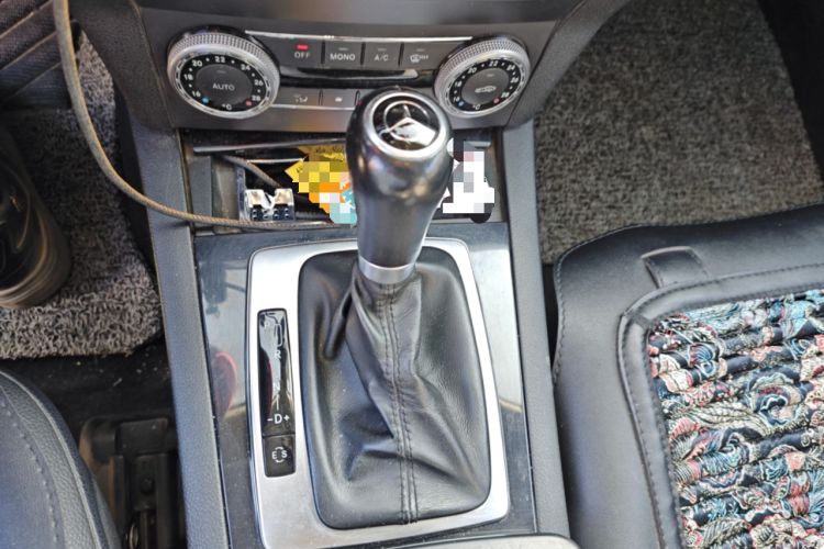 Used Mercedes-Benz GLK-Class 2010 GLK 300 4MATIC Fashion Model