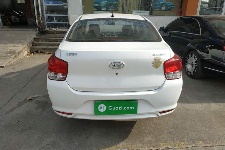 Used Hyundai Verna (older generation) 2020 1.4L Manual GL Refreshed Edition
