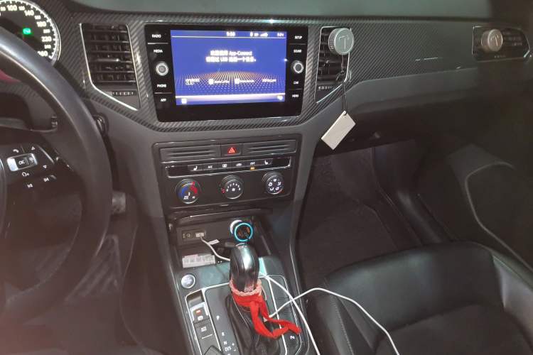 Used Volkswagen Golf Sportsvan 2018 230TSI Automatic Luxury Model
