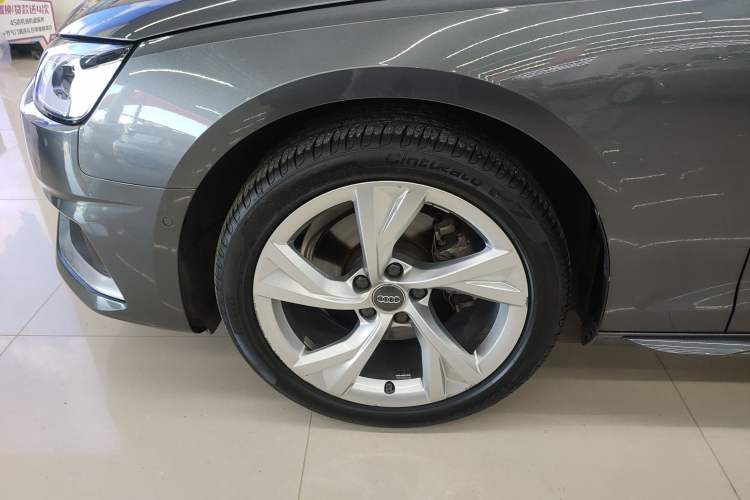 Used Audi A4L 2020 40 TFSI Luxury Prestige Edition Left Front Wheel Hub