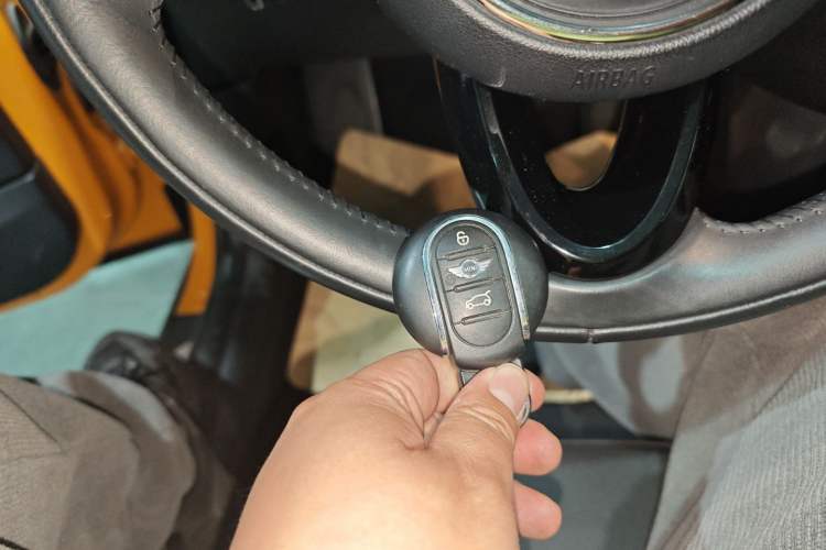 Used MINI 2016 1.5T COOPER
