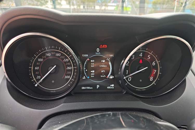 Used Jaguar F-TYPE 2016 3.0 SC Hardtop Version
