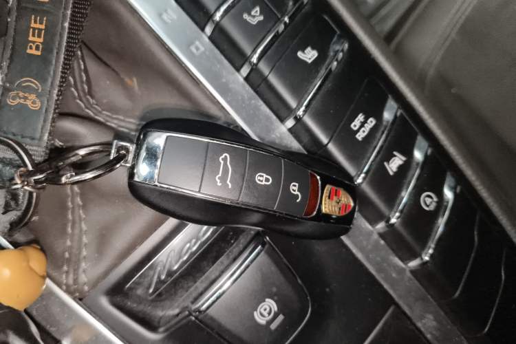 Used Porsche Macan 2017 Macan 2.0T