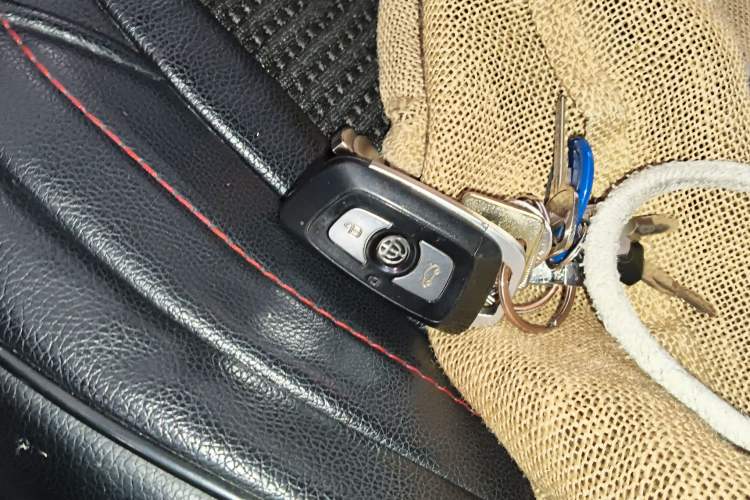 Used Brilliance V3 2016 1.5L Manual Smart Version
