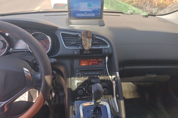 Used Peugeot 3008 2015 2.0L Automatic Trend Edition