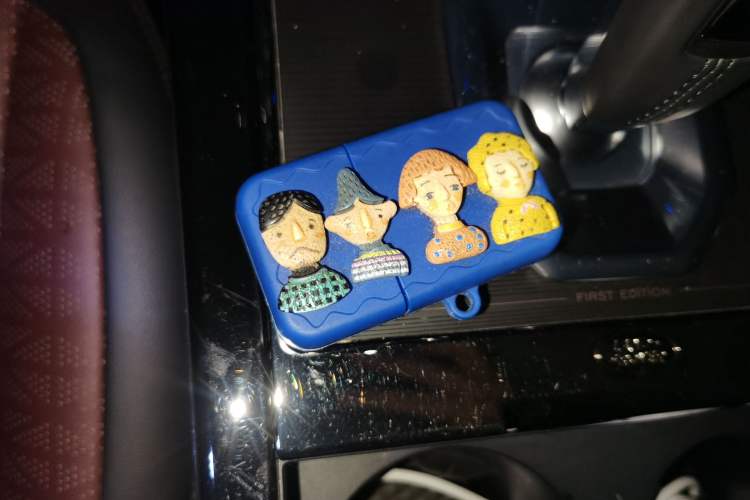 Used Land Rover Range Evoque 2021 Range Rover Velar L 249PS R-Dynamic First Edition
