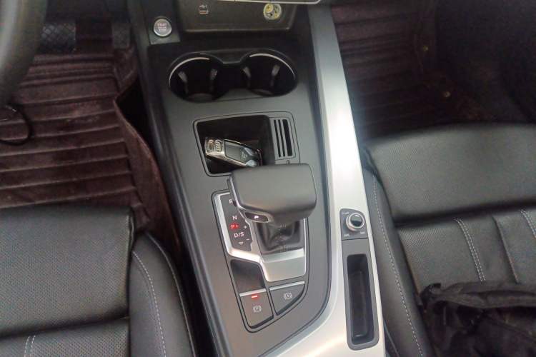 Used Audi A4L 2023 40 TFSI Fashion Dynamic Model