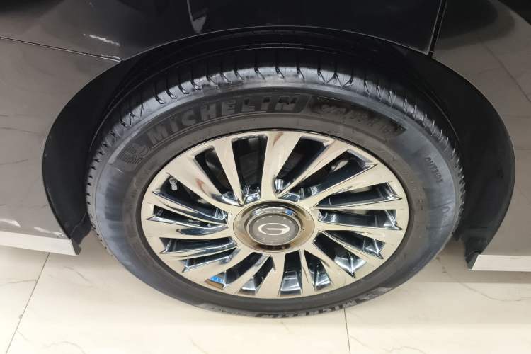 Used GAC Trumpchi M8 2025 Zongshi Series Super Hybrid Edition