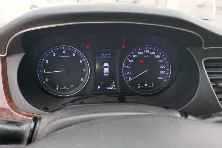 Used Hyundai Mistra 2014 1.8L Automatic Deluxe DLX Model