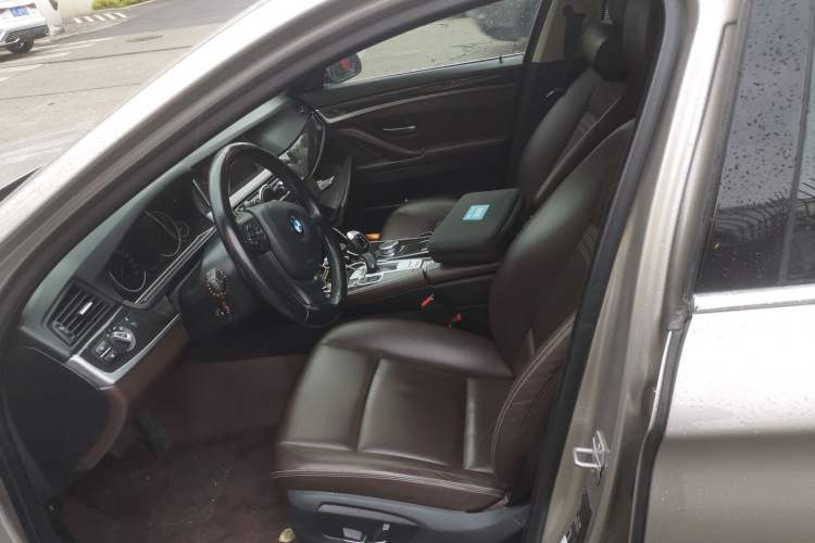 Used BMW 5 Series 2017 525Li Luxury Design Package
