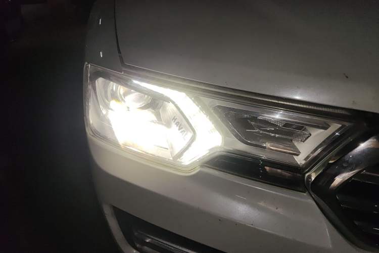 Used Haval H7 2016 Blue-Label H7 2.0T Automatic Luxury Model