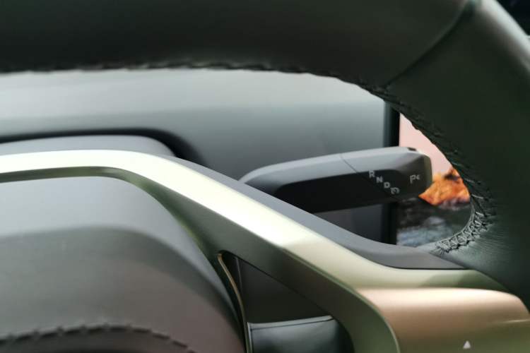 Used Avatr 12 2024 700 Three-Laser Rear-Wheel Drive Luxury Edition Gear Lever