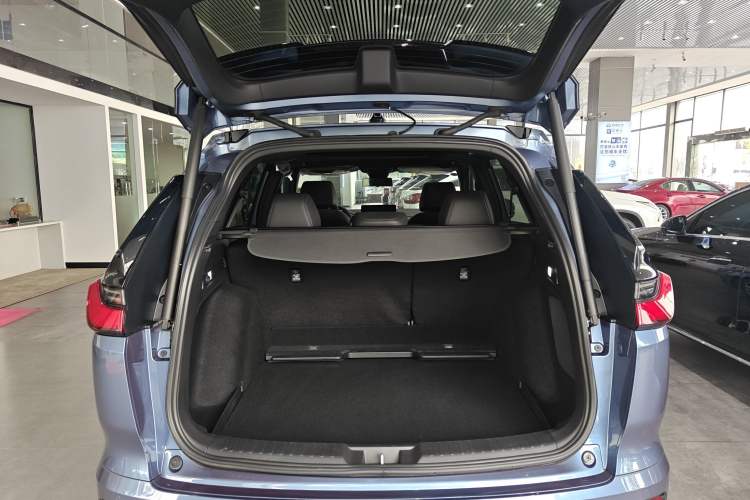 Used Honda Breeze New Energy 2023 ePHEV Ultimate Edition Trunk