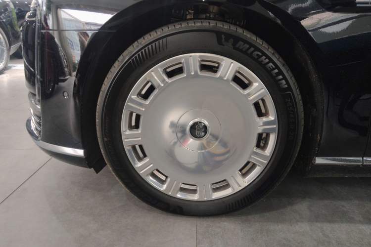 Used Hima S800 2025 Model, Range-Extended Starlight Premium Edition, 5 Seats