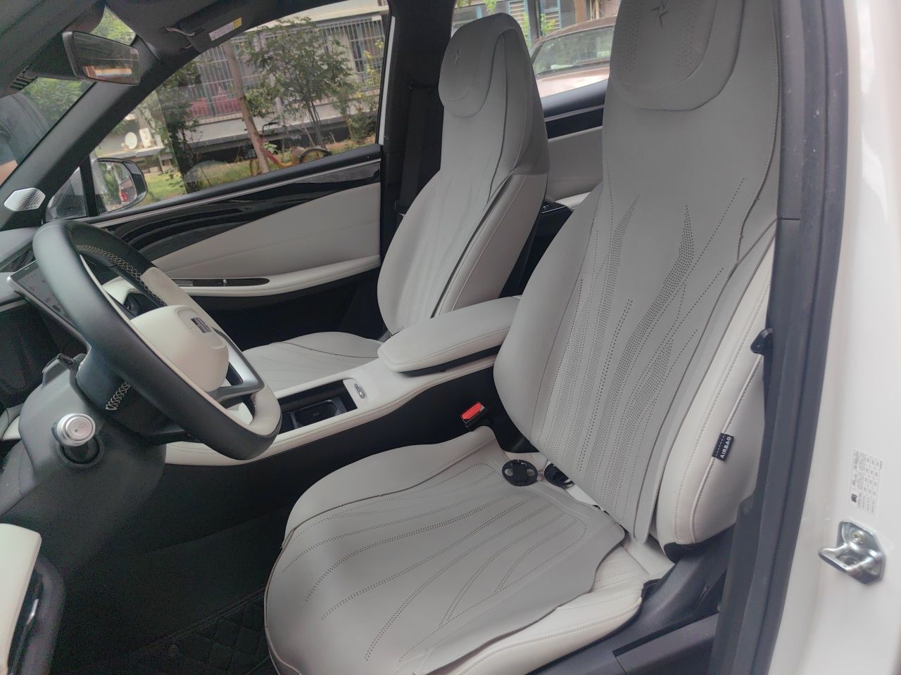 Geely Galaxy L7 2023 1.5T 115 km Starship — снимка 15