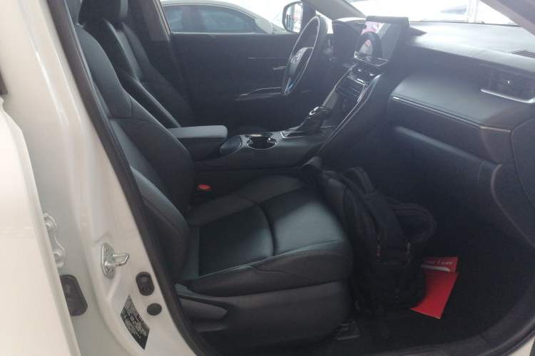 Used Toyota Venza 2023 2.0L CVT Two-Wheel Drive Luxury Edition
